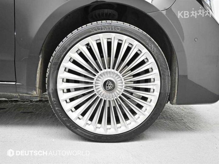 Mercedes Benz V Class