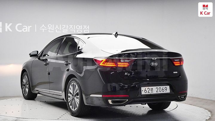 Kia K7 2018 — 2