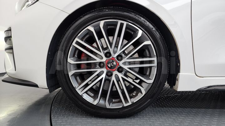 Kia K3 2019 — 5