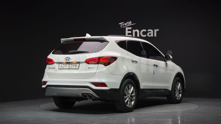Hyundai SantaFe 2016 — 2