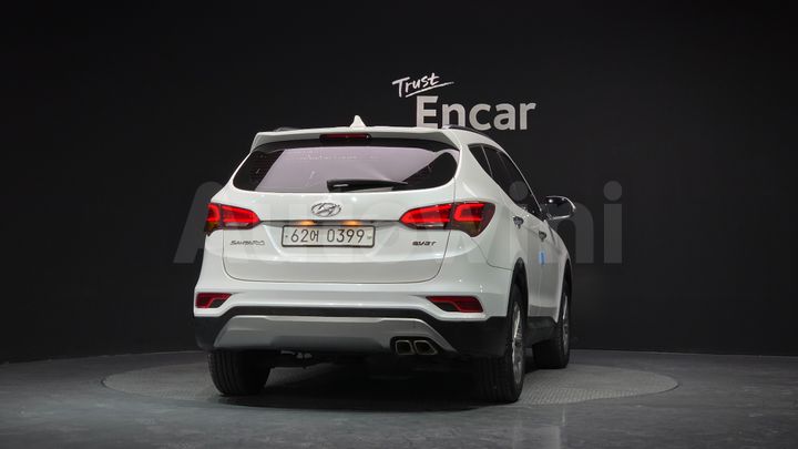 Hyundai SantaFe 2016 — 4