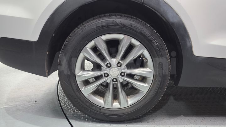 Hyundai SantaFe 2016 — 5