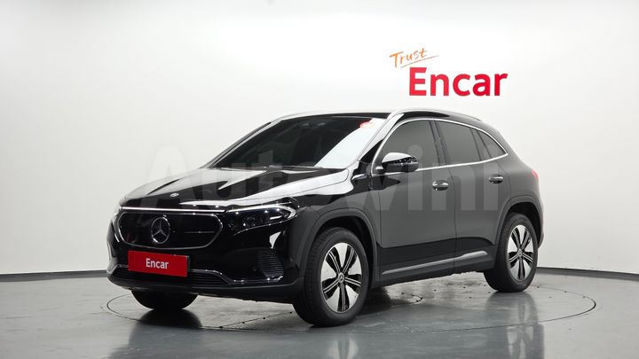 Mercedes Benz EQA