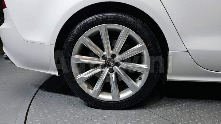 Audi A7 2013 — 5