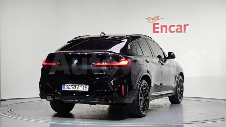 BMW X4 2025 — 2