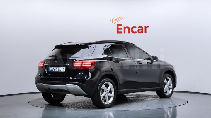 Mercedes Benz GLA Class 2019 — 2