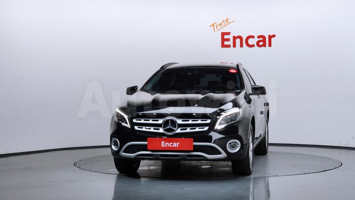 Mercedes Benz GLA Class 2019 — 3