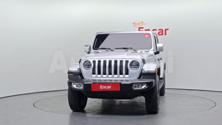 Jeep Wrangler 2022 — 4
