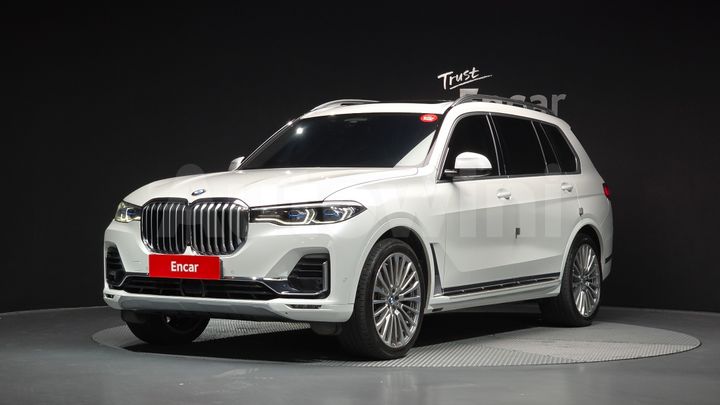 BMW X7 2022 — 2