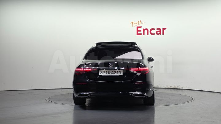 Mercedes Benz S Class 2022 — 4