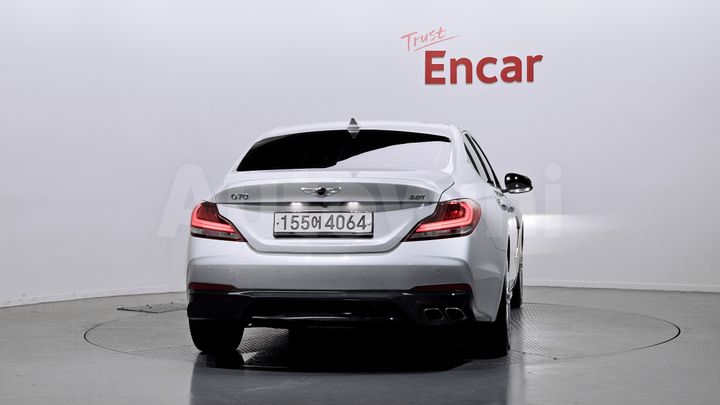 Genesis G70 2019 — 4