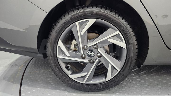 Hyundai Avante 2024 — 5
