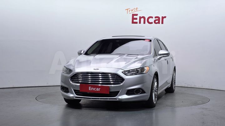 Ford Fusion 2013 — 3