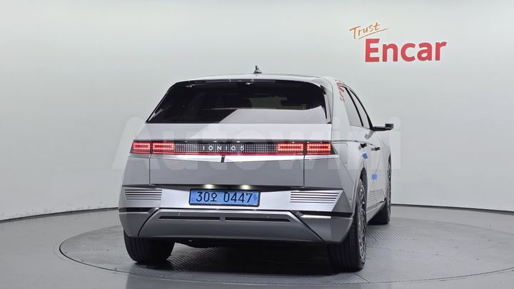 Hyundai Ioniq5 2022 — 4