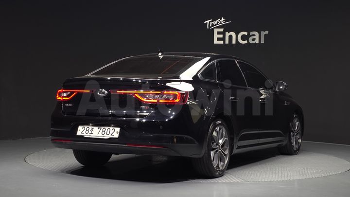 Renault SM6 2019 — 2