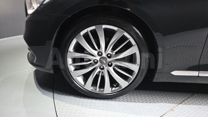 Genesis G80 2017 — 5