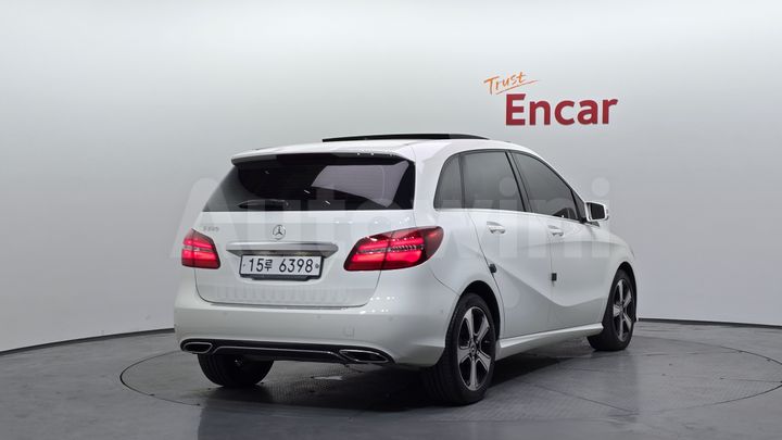 Mercedes Benz B Class
