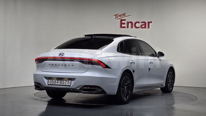 Hyundai Grandeur 2021 — 2