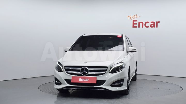 Mercedes Benz B Class 2018 — 3