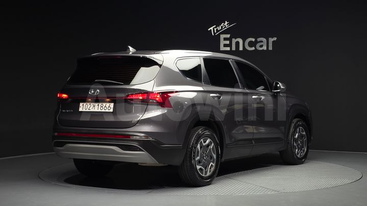 Hyundai SantaFe 2022 — 2