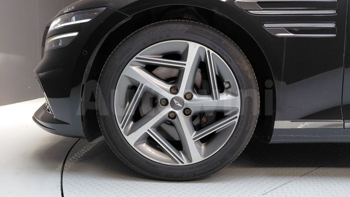 Genesis G80 2023 — 5
