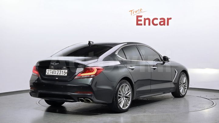 Genesis G70 2019 — 2