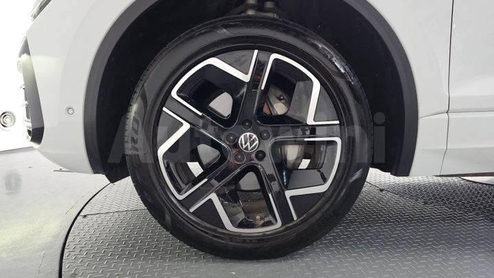 Volkswagen Touareg 2024 — 5