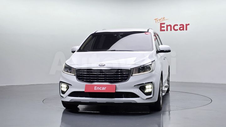 Kia Carnival 2019 — 3
