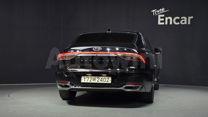 Hyundai Grandeur 2022 — 4