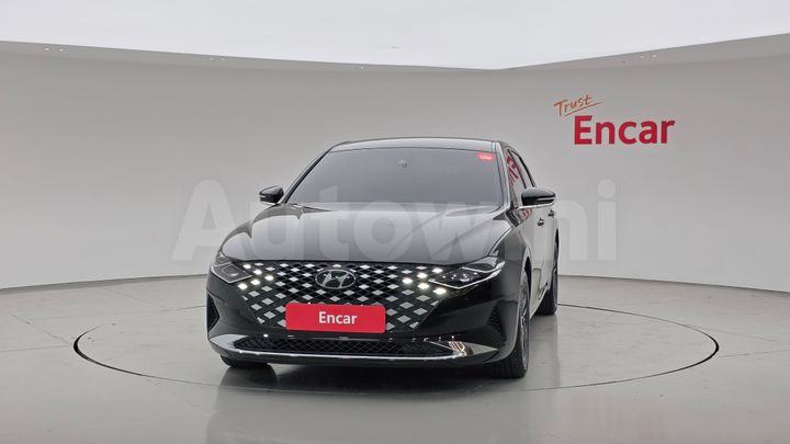Hyundai Grandeur 2022 — 3