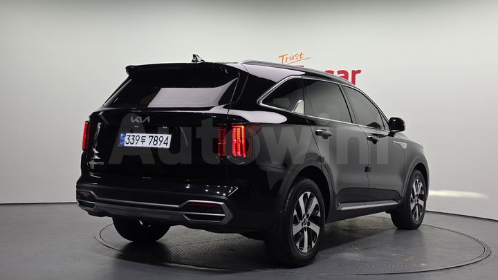 Kia Sorento 2023 — 2