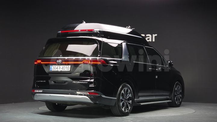 Kia Carnival 2021 — 2