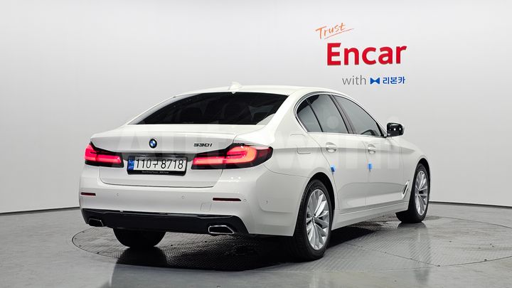 BMW 5 Series 2021 — 2