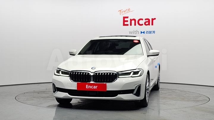 BMW 5 Series 2021 — 3