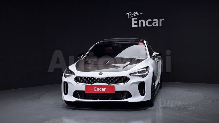 Kia Stinger 2018 — 3