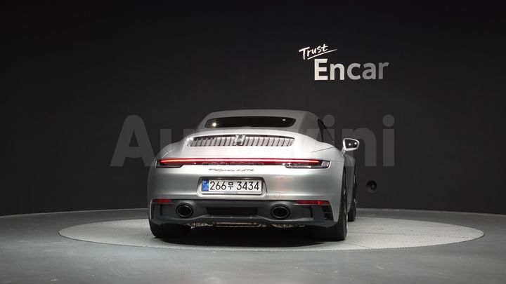 Porsche 911 2024 — 4