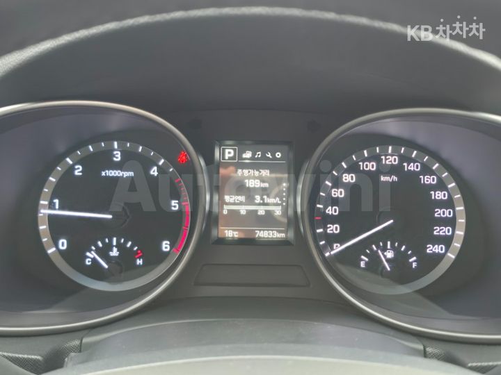 Hyundai SantaFe 2018 — 5