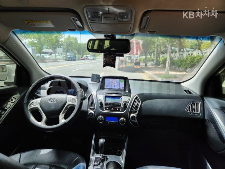 Hyundai Tucson 2013 — 5