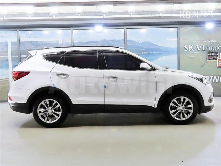 Hyundai SantaFe 2018 — 3