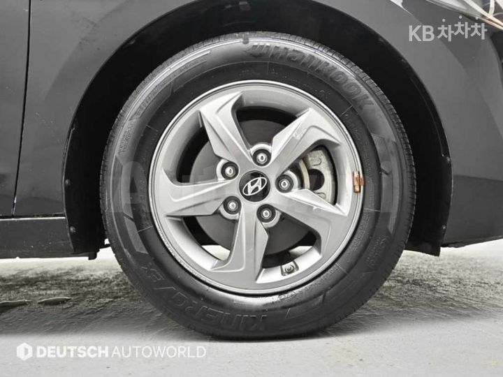 Hyundai Avante 2016 — 5