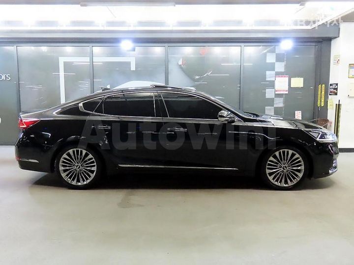 Kia K7 2018 — 3