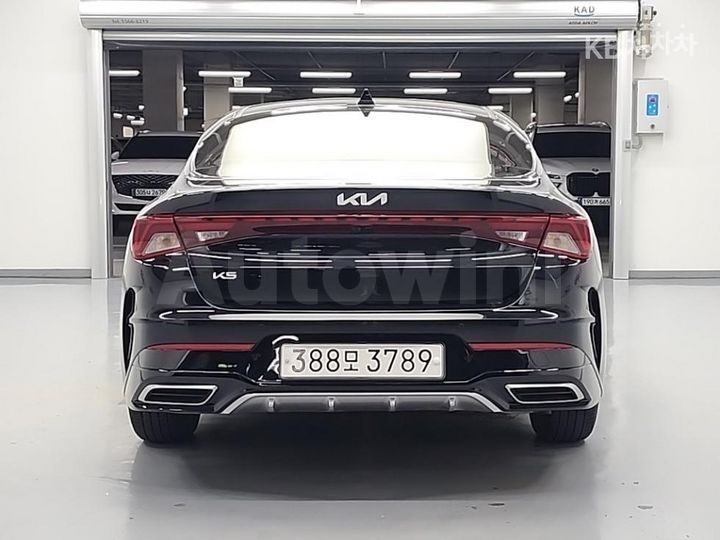 Kia K5 2023 — 3