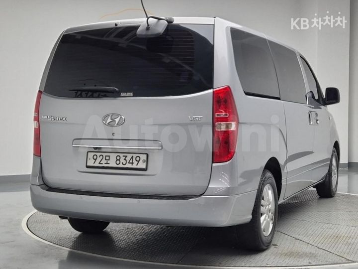 Hyundai Starex 2017 — 3