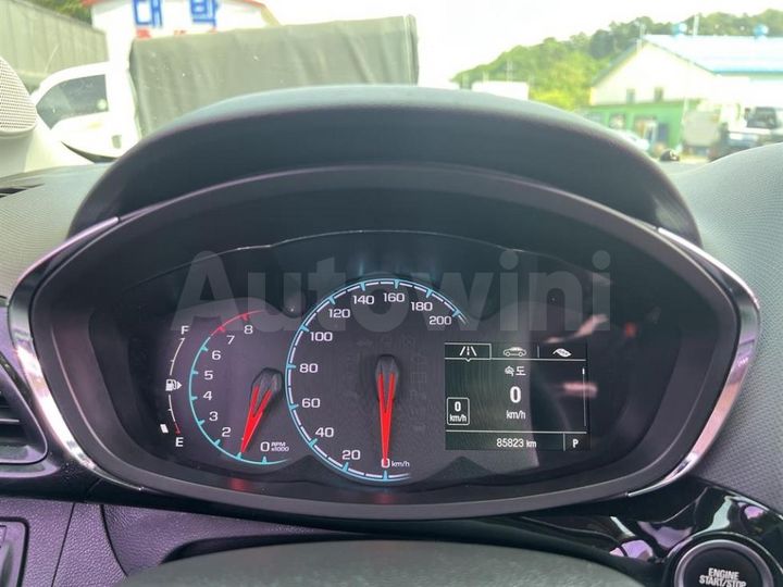 Chevrolet Spark 2017 — 2