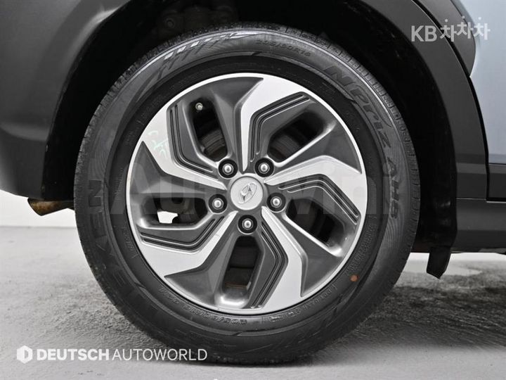 Hyundai Kona 2020 — 5