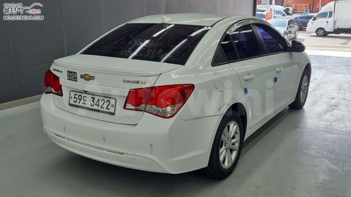 Chevrolet Cruze 2012 — 2
