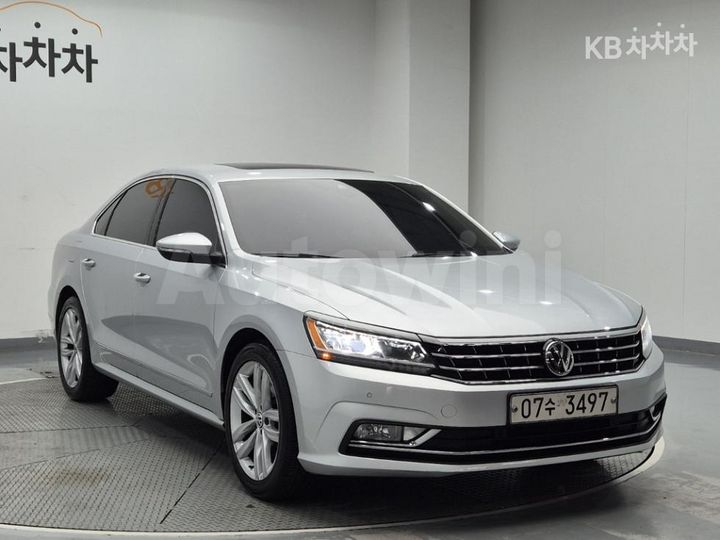 Volkswagen Passat 2018 — 4