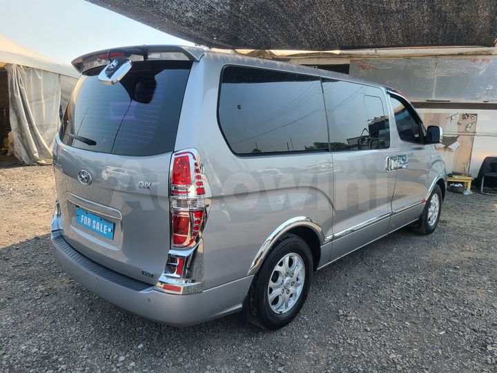 Hyundai Starex 2012 — 5