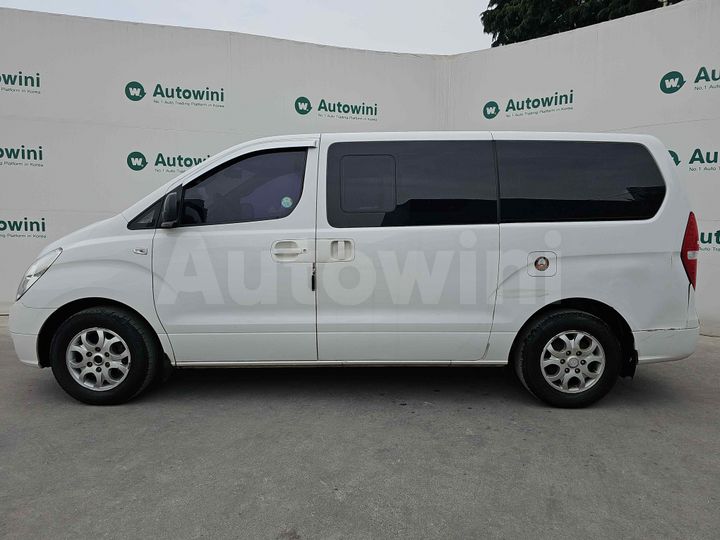 Hyundai Starex 2013 — 2