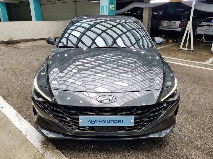 Hyundai Avante 2023 — 3